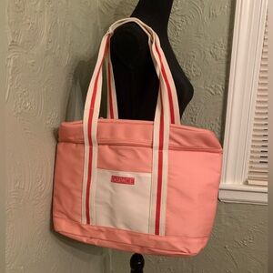 L’Space Cooler. Great for a day at the pool or beach. Never used.